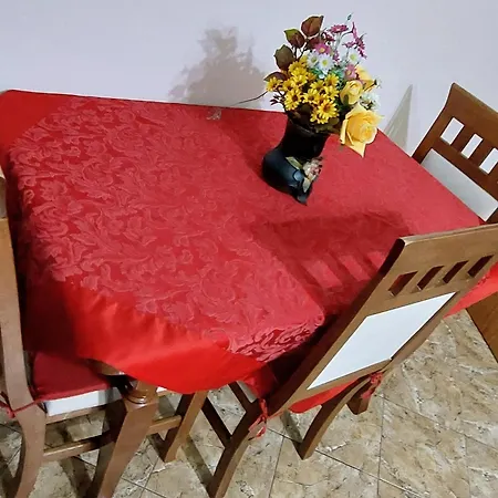 Myzyri Apartment